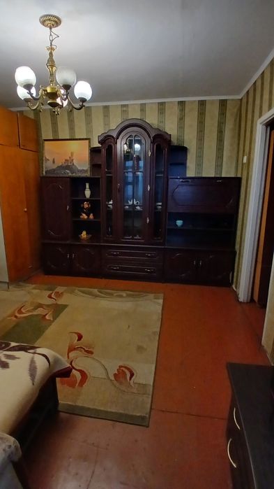 Військовим 1-квартиру біля Сільпо на площі, короткий термін