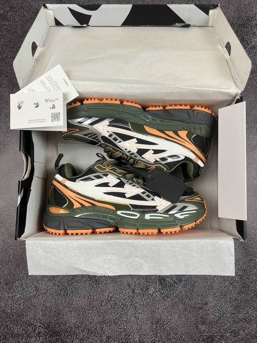 Кроссовки Off White Be Right Back зеленые с оранжевым
