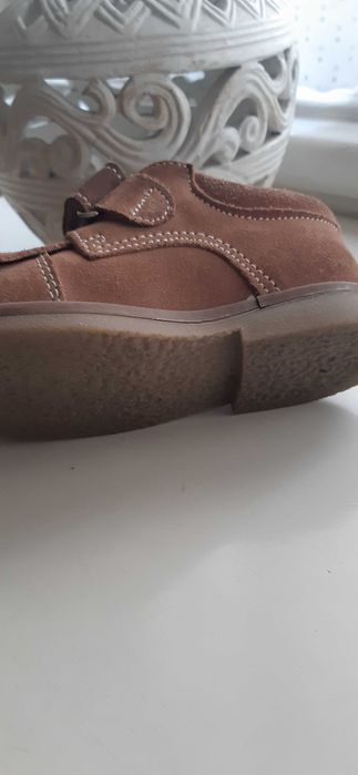 Sapatos camurça menino tam 25