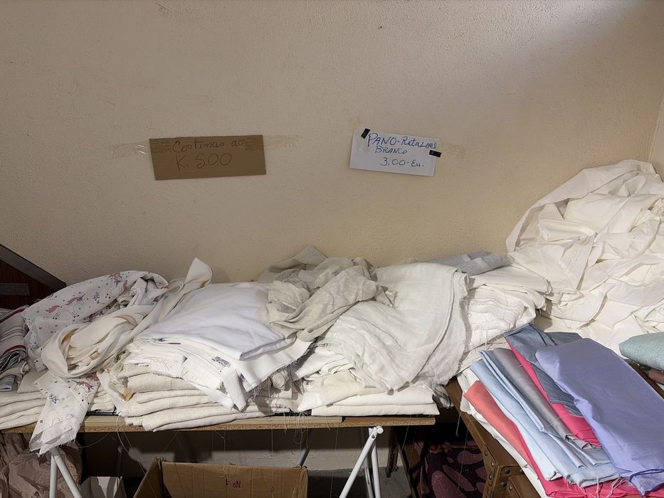 Venda de tecidos e cortinas ao Kg