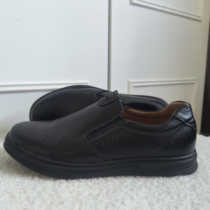 Półbuty chlopięce Bessky rozm 36