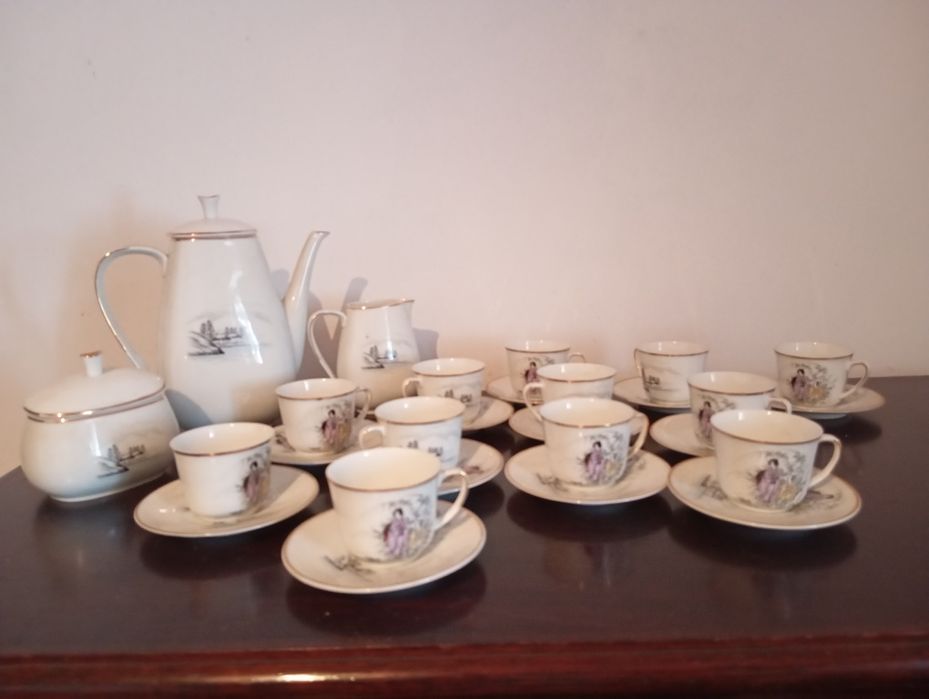 Serviço de café V.A