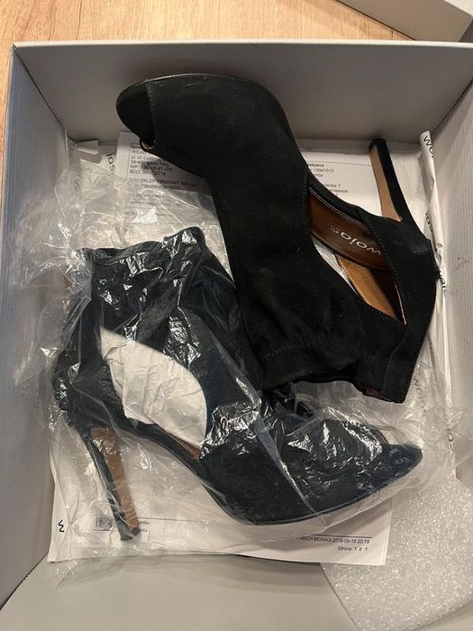 Czarne zamszowe sandały szpilki Wojas rozm. 37 nowe