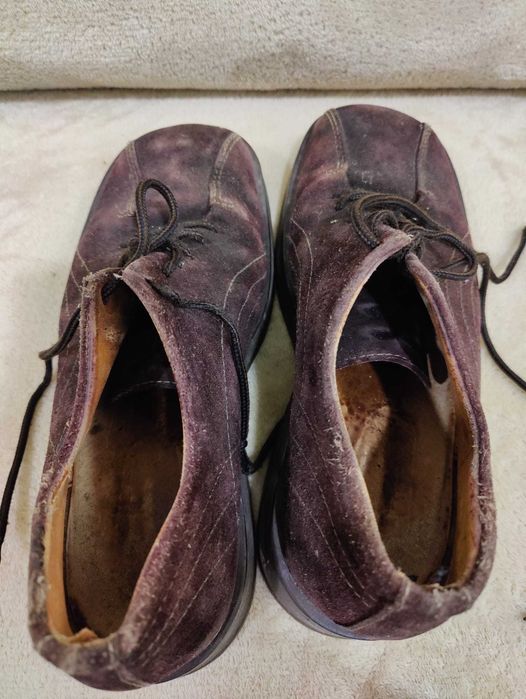 Sapatos 100% pele natural tam. 42 em bom estado