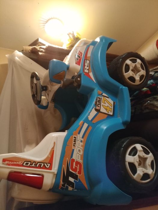 Carrinho criança bateria