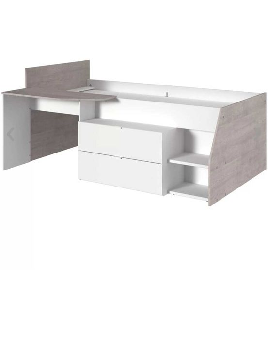 Cama + secretária + arrumação