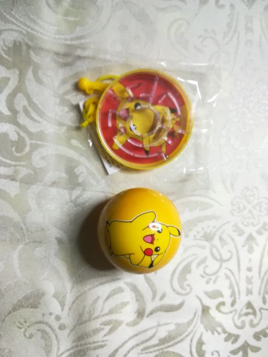 Bonecos Tazos Pokémon
