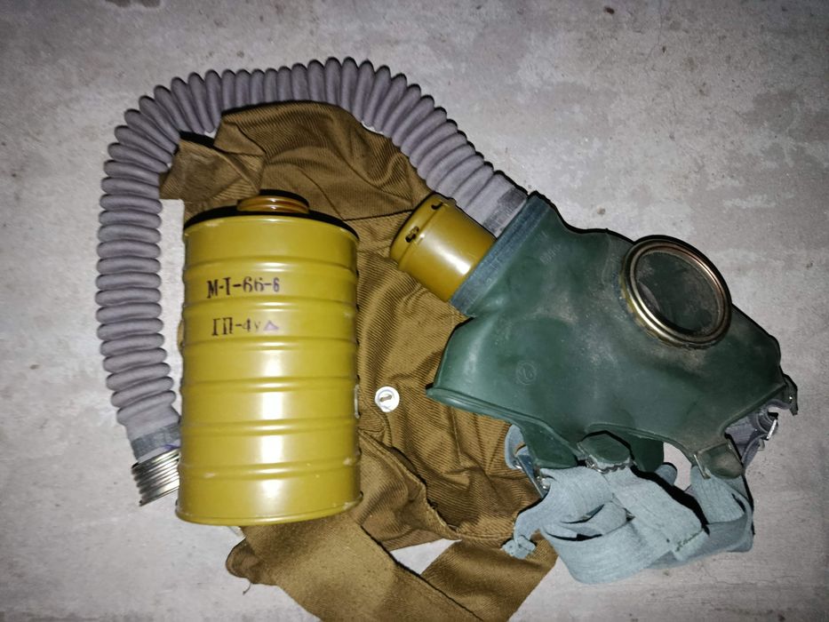 Продам противогазы гп-4у