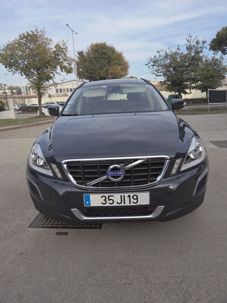 Volvo XC 60 2.0 D3 Drive Momentum Start/Stop