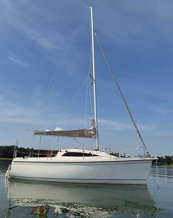 Jacht żaglowy SASANKA VIVA 700