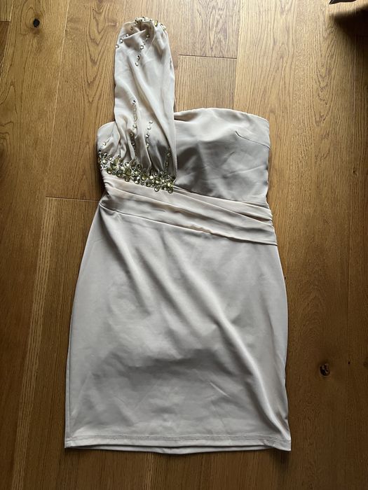 Piękna beżowa sukienka wieczorowa z brylancikami S