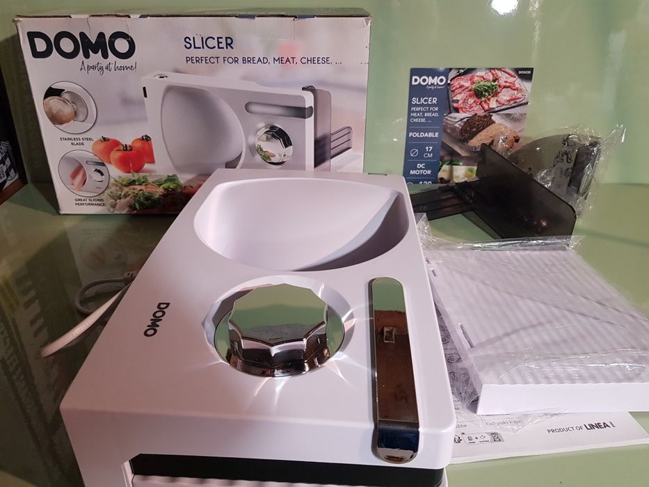 DOMO DO523S Kompaktowa krajalnica