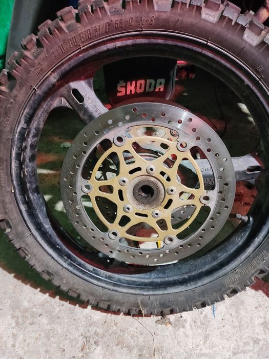 Koła przód tył z oponami kpl Suzuki DL-1000 V-Strom