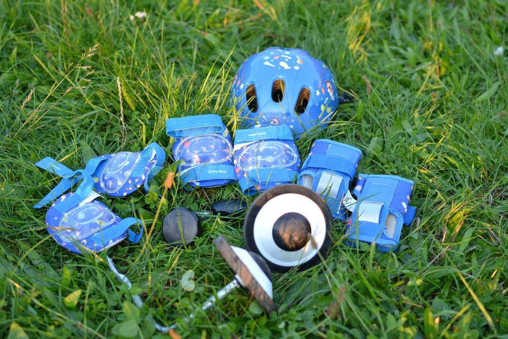 Велосипед дитячий Btwin Cop Trooper 16''  Decathlon + захист, шолом