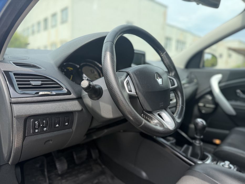 Renault Megane 2012 VIN VF1KZ140647982456 фото оголошення 18 з 24