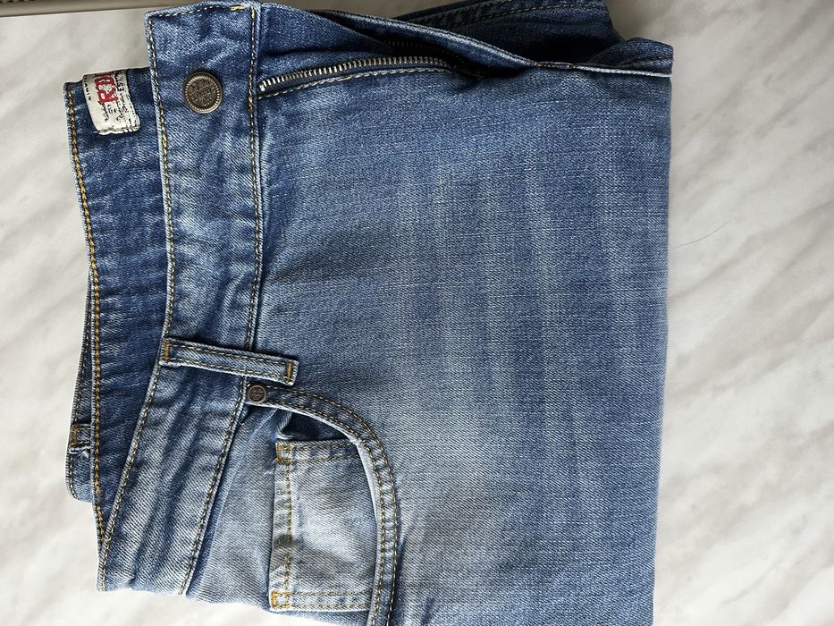 Продам нові джинси
