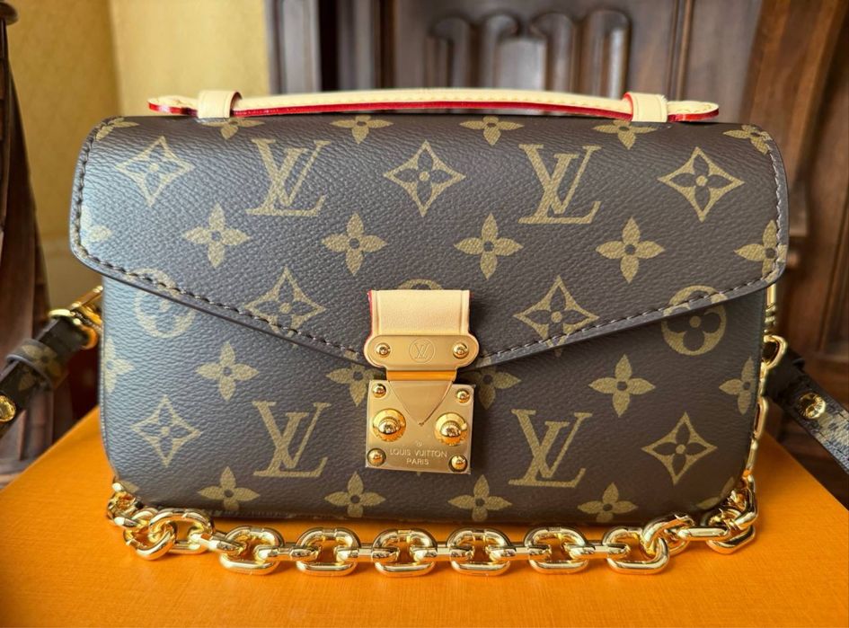 Сумка Louis Vuitton