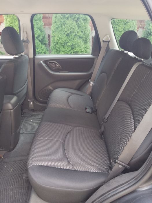 Mazda tribute 4x4 2.3 benzyna