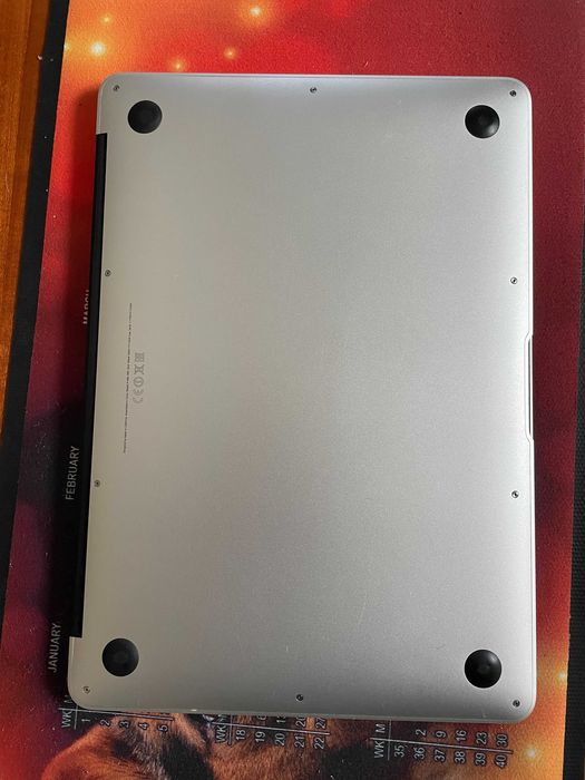 MacBook Air (13-calowy)