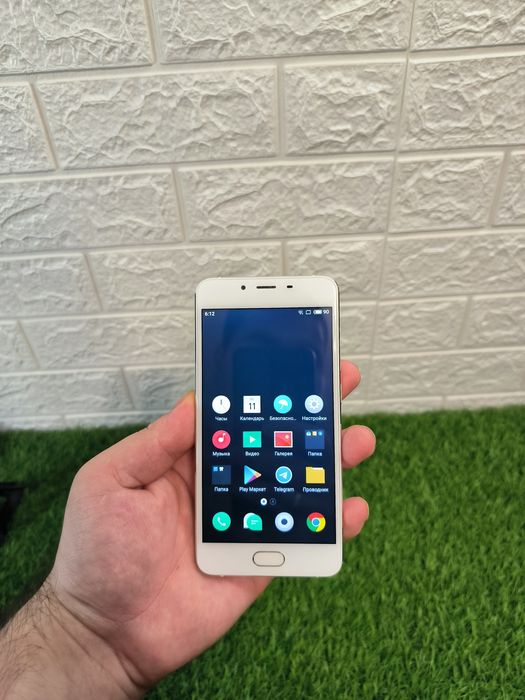 Телефон Meizu U10 White 3/32