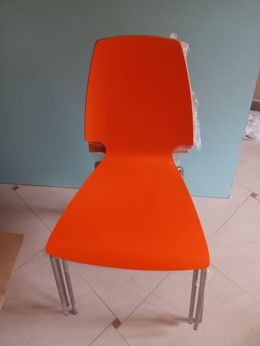 Krzesła pomarańczowe 3 sztuki