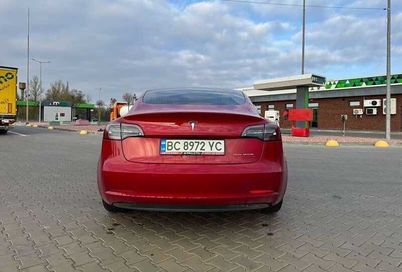 Tesla Model 3 2018