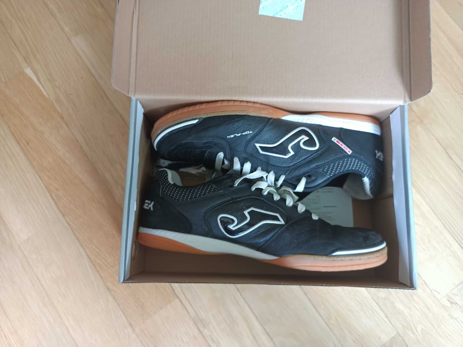 Joma Top-flex buty halowe R. 43 w bardzo dobrym stanie