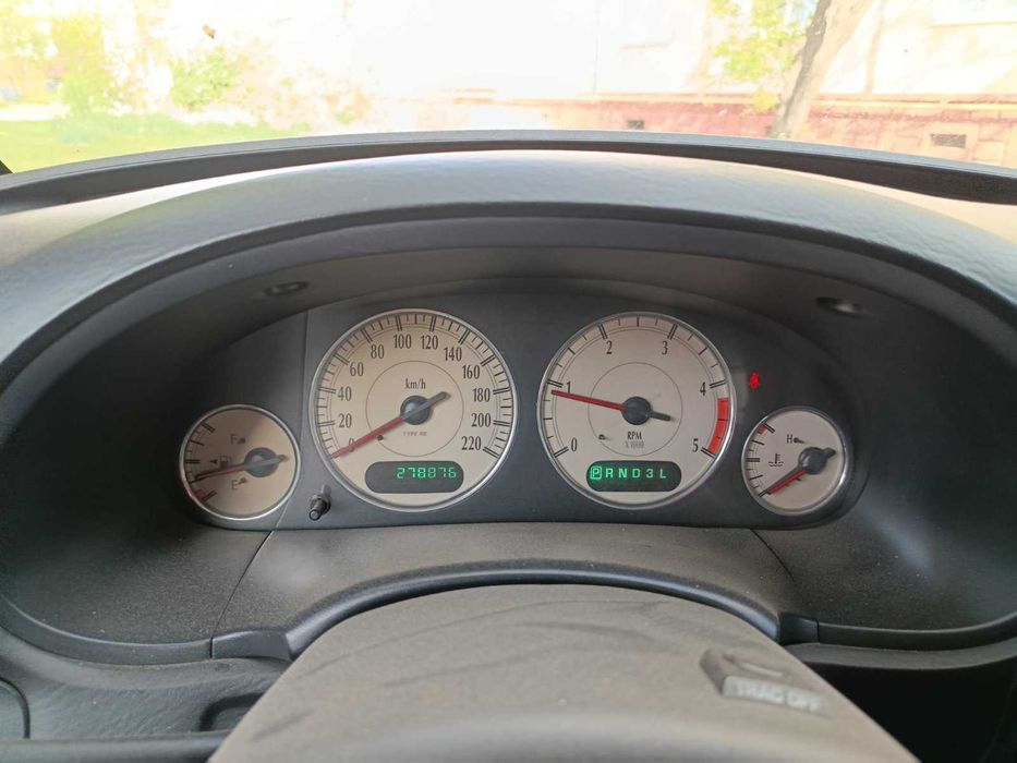 Chrysler Grand Voyager 2004 2,8AT. Добрий стан.