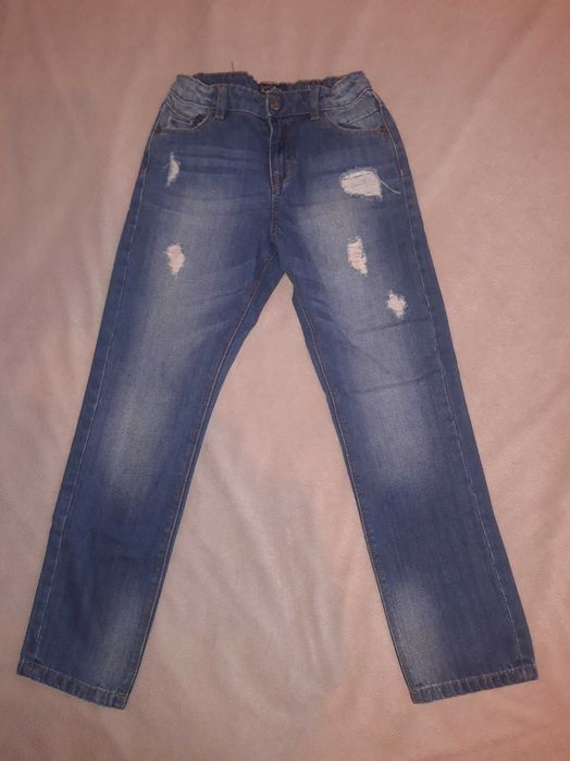 Джинси на хлопчика нові