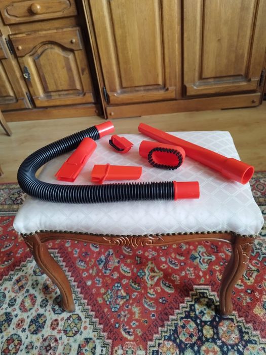 Odkurzacz samochodowy Black & Decker 12V do samochodu do mebli
