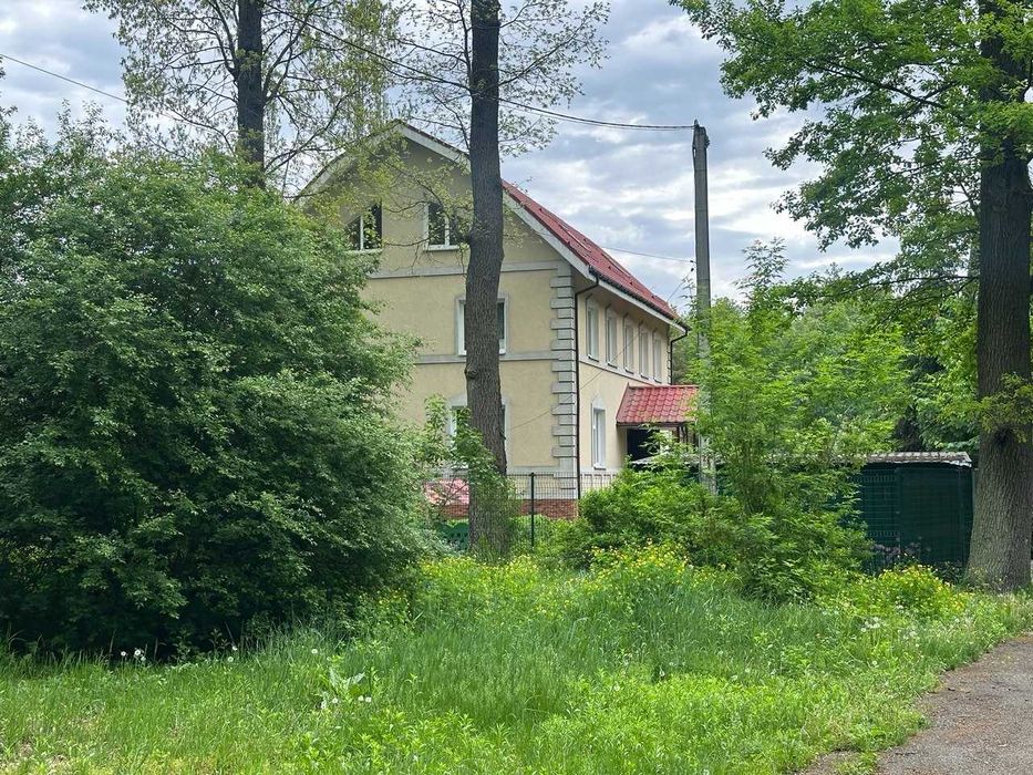 Продам Без% будинок, можна під хостел, міні отель в с. Ворзель, Бучанського району, Київської обл