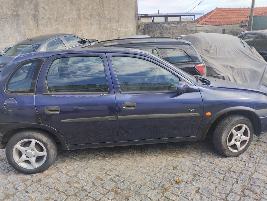 Opel Corsa gasolina