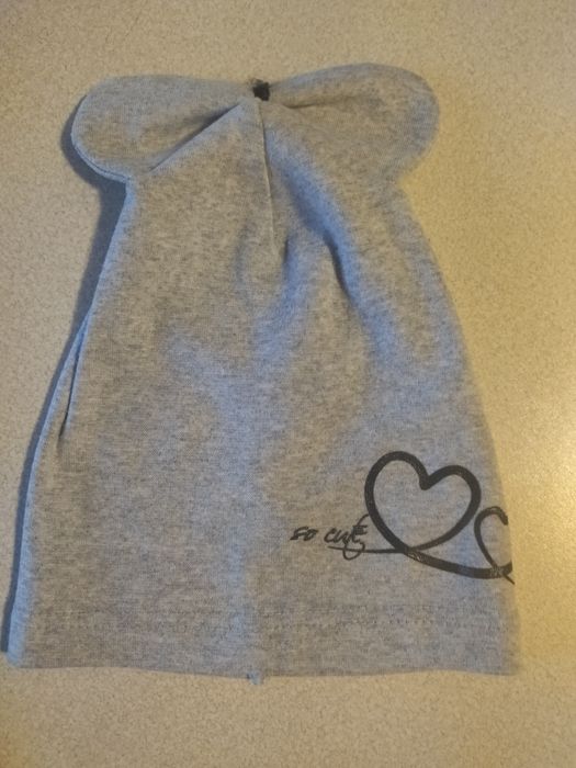 Czapka wiosenno jesienna