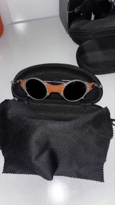 Oakley Mars nova