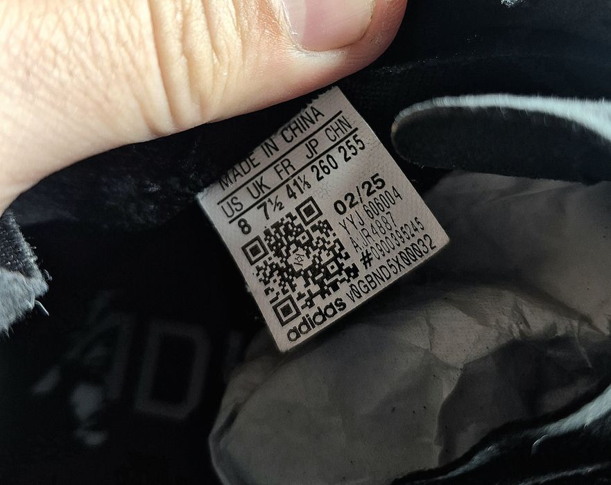 Оригінал 100% Кроссівки Аdidas Adizero Adios Pro 4 M Core Black(Легке Б/У)41⅓-26см
Core Black/