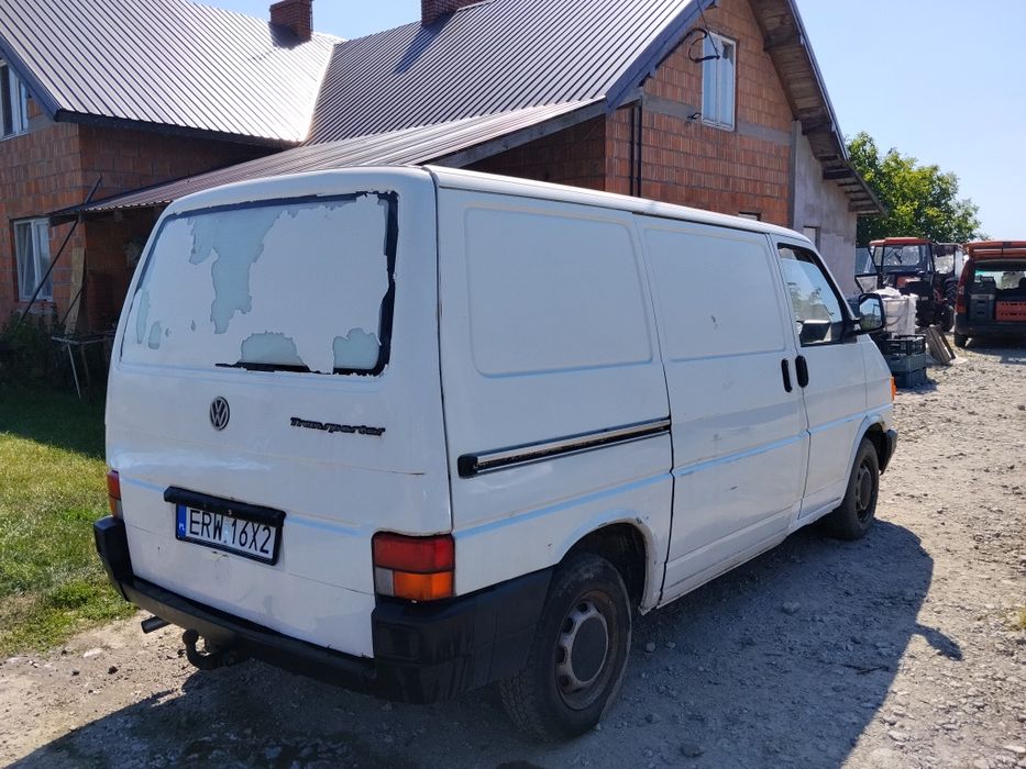 VW T4  1,9 TD rok 1991