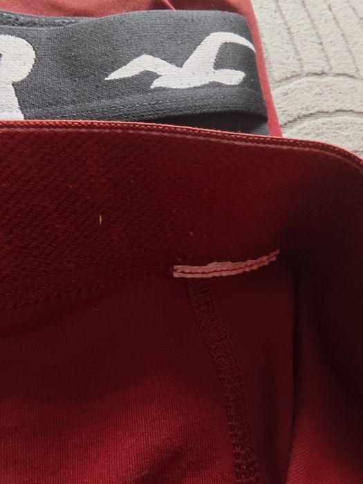 Hollister bokserki męskie 7 sztuk rozmiar XS.