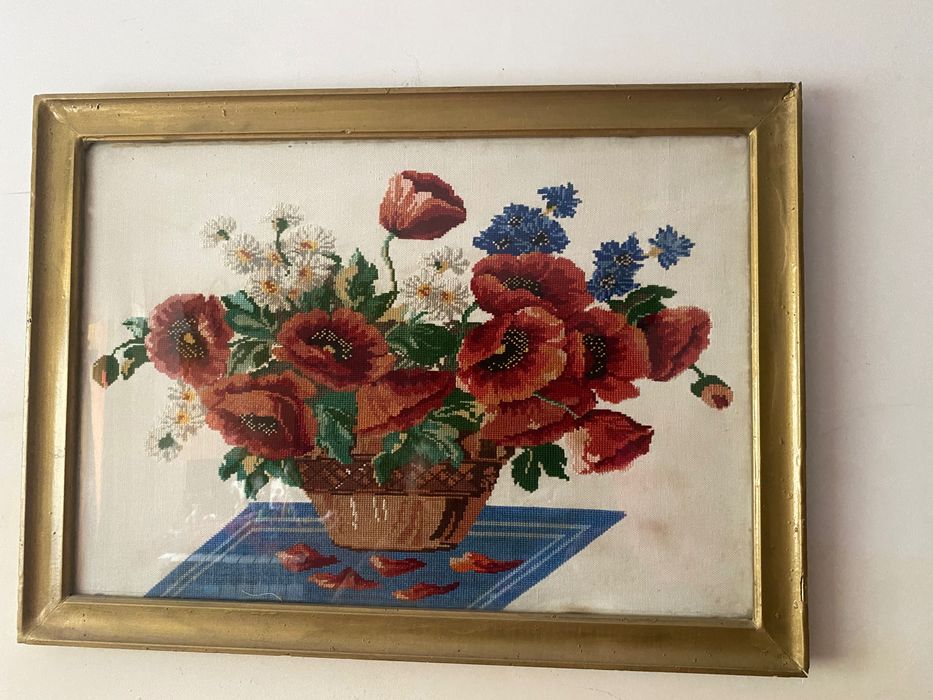 Картина вишита.                          .