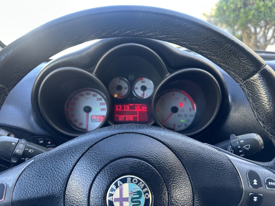 Alfa Romeo GT, em ótimo estado