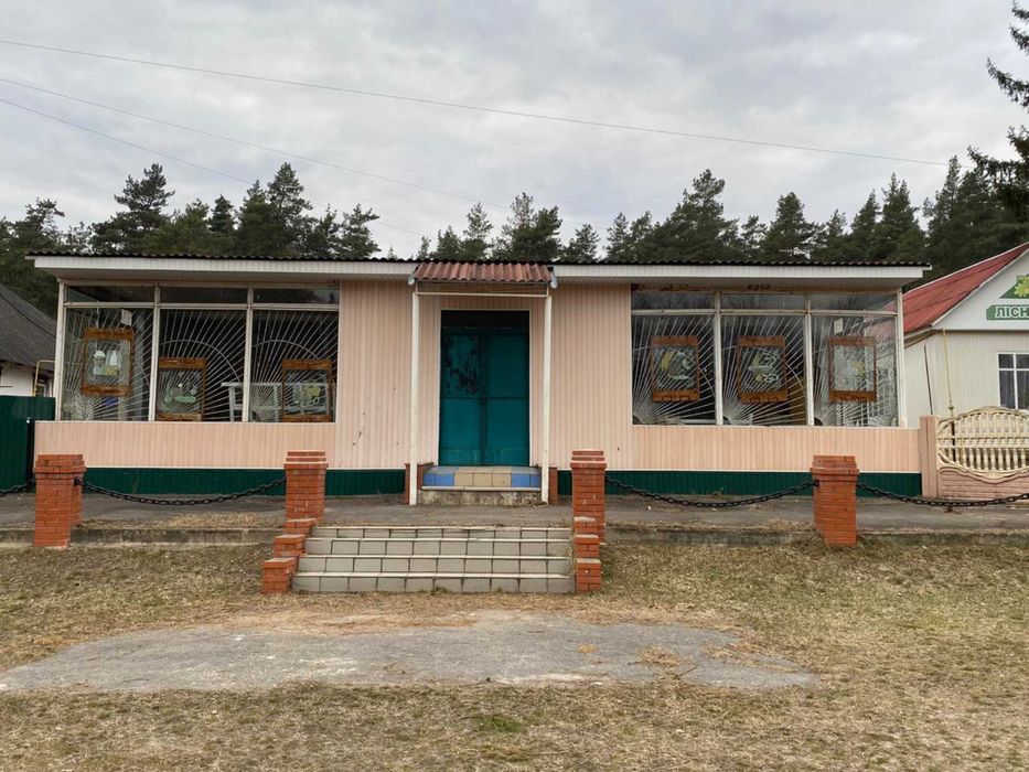 -50% Приватизація Лебедин 2 магазини 155м+37м фасад дороги Терміново!