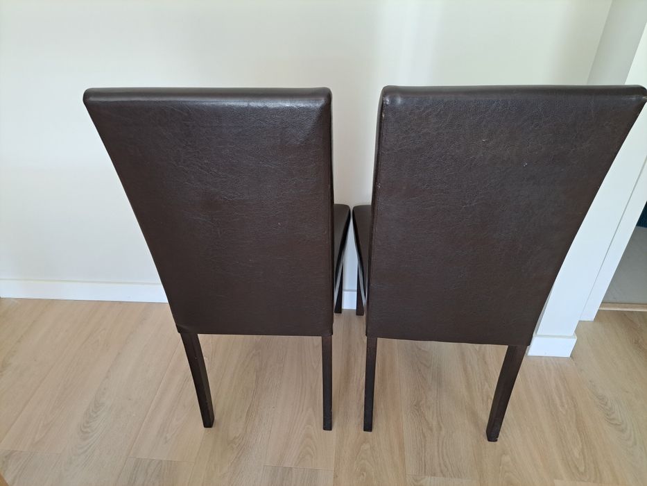Duas cadeiras de sala