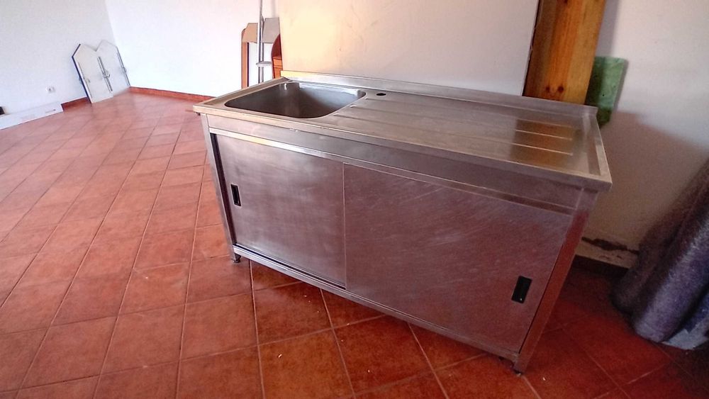 Bancada Inox com Pia