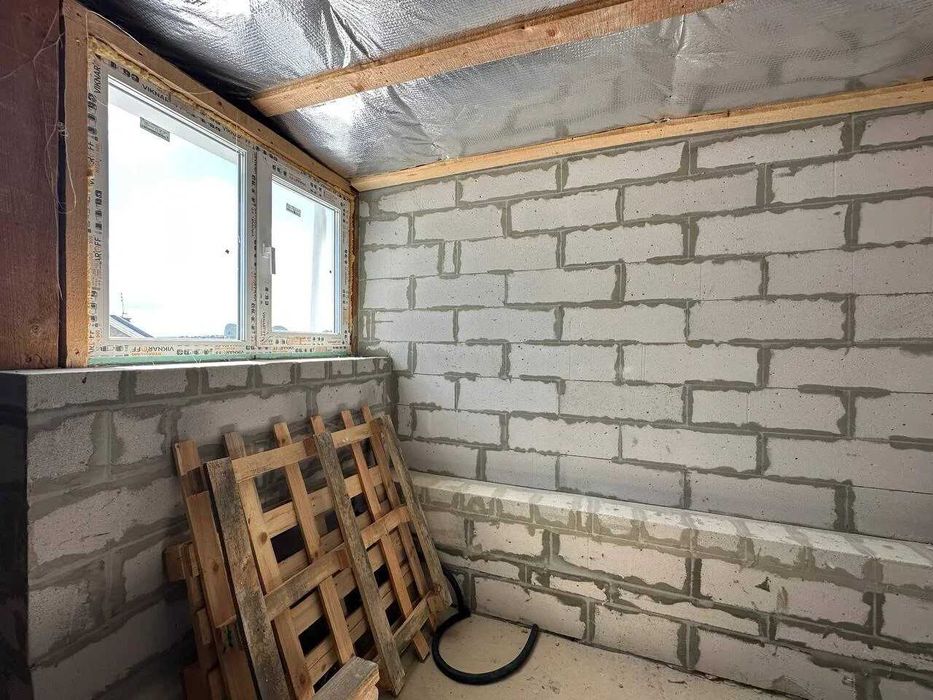 Найдешевша! Здана однокімнатна 42м2. Вигідно!