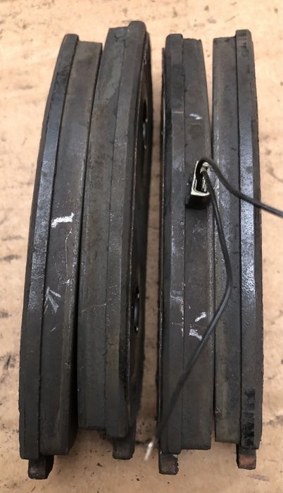 Тормозні колодки Renault master