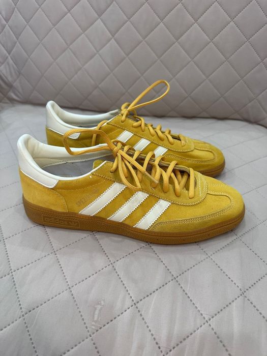 Sapatilhas spezial novas