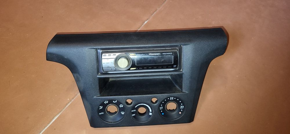 Mitsubishi Outlander 1