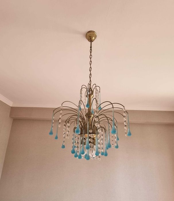 Candeeiro teto vidro com pendentes coloridos para restauro