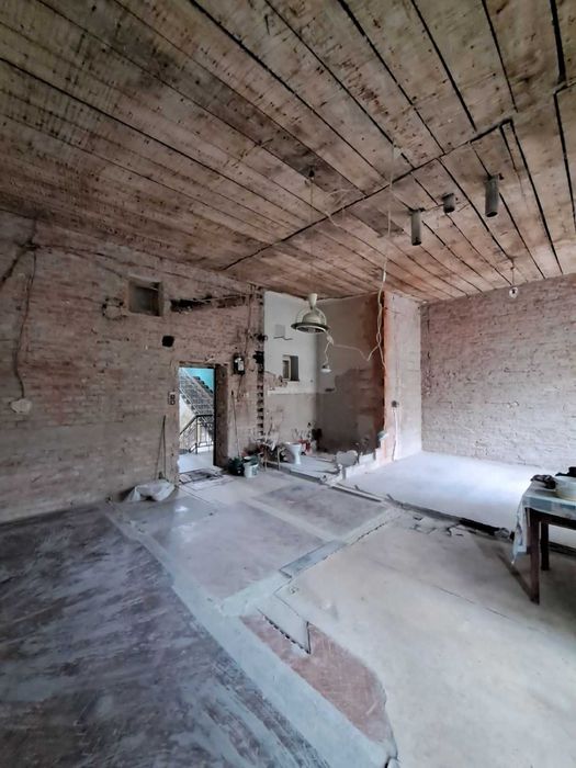 Продаж двокімнатної квартири