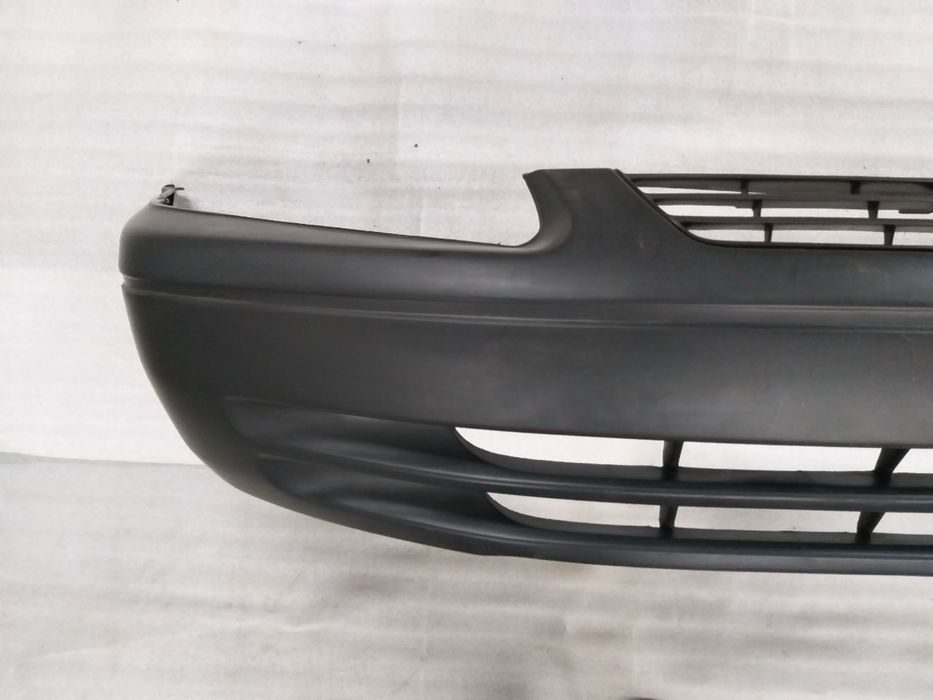 Бампер передний Toyota Camry V20 Америка 1997-1999