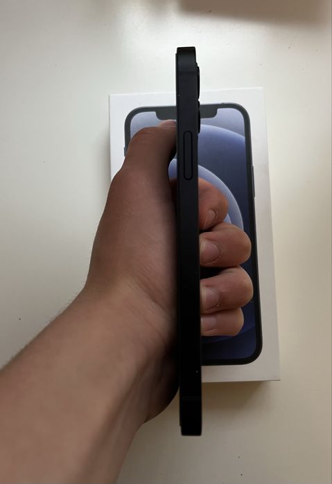 Iphone 12 128GB.